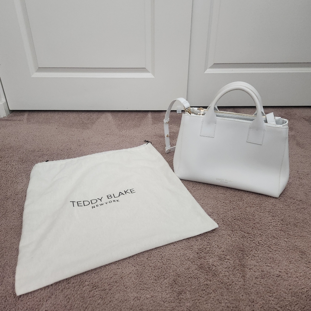 Teddy Blake Bella Vitello 12" white leather handbag.